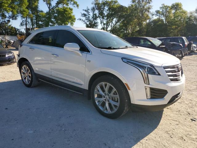 Photo 3 VIN: 1GYKNBRS8HZ197608 - CADILLAC XT5 