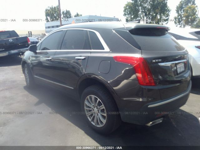 Photo 2 VIN: 1GYKNBRS8HZ271965 - CADILLAC XT5 