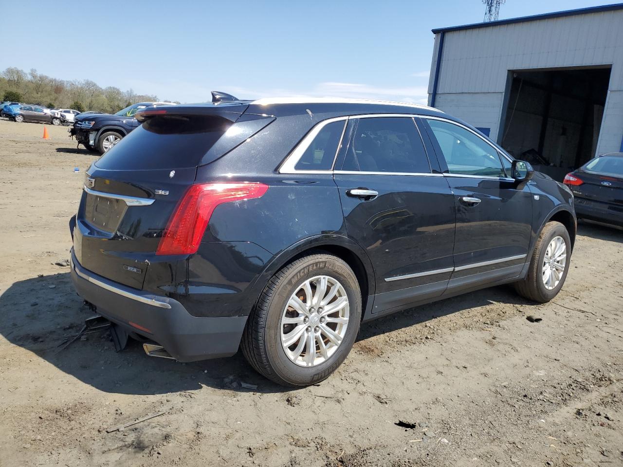 Photo 2 VIN: 1GYKNBRS8JZ201355 - CADILLAC XT5 