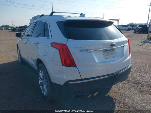 Photo 2 VIN: 1GYKNBRS9HZ197388 - CADILLAC XT5 