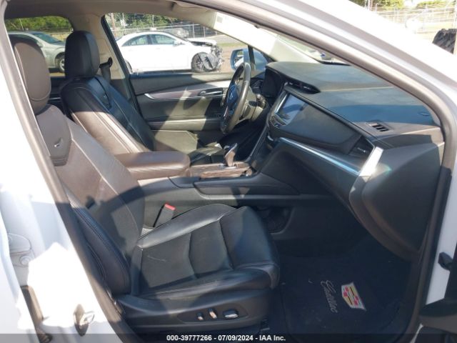 Photo 4 VIN: 1GYKNBRS9HZ197388 - CADILLAC XT5 