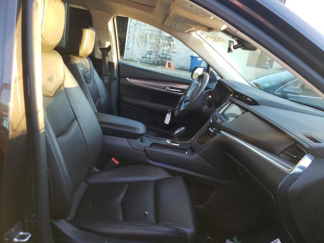 Photo 4 VIN: 1GYKNBRSXHZ143372 - CADILLAC XT5 LUXURY 