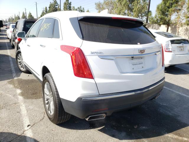 Photo 2 VIN: 1GYKNBRSXHZ221195 - CADILLAC XT5 LUXURY 