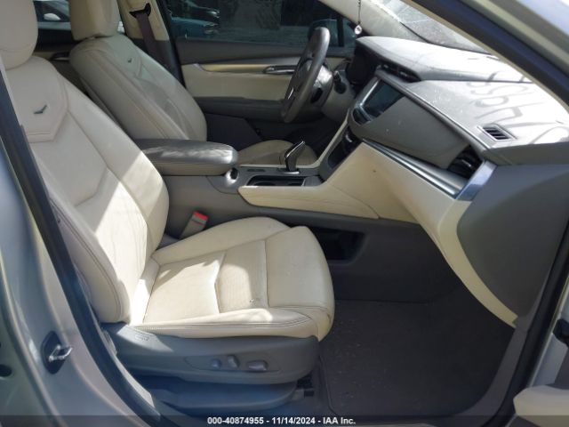 Photo 4 VIN: 1GYKNBRSXHZ222010 - CADILLAC XT5 