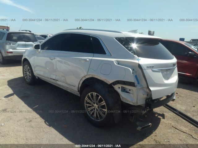 Photo 2 VIN: 1GYKNBRSXHZ294647 - CADILLAC XT5 