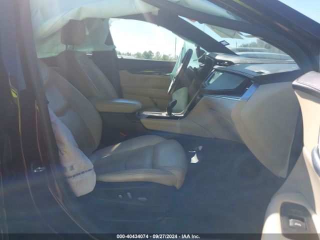 Photo 4 VIN: 1GYKNBRSXHZ326495 - CADILLAC XT5 