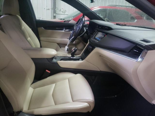 Photo 4 VIN: 1GYKNBRSXJZ241095 - CADILLAC XT5 