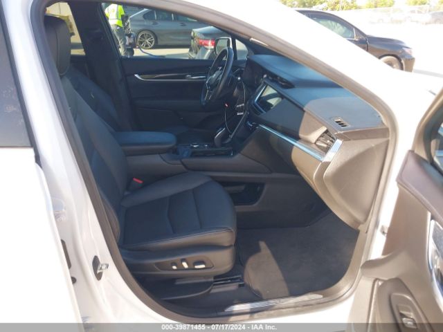 Photo 4 VIN: 1GYKNCR49NZ124802 - CADILLAC XT5 