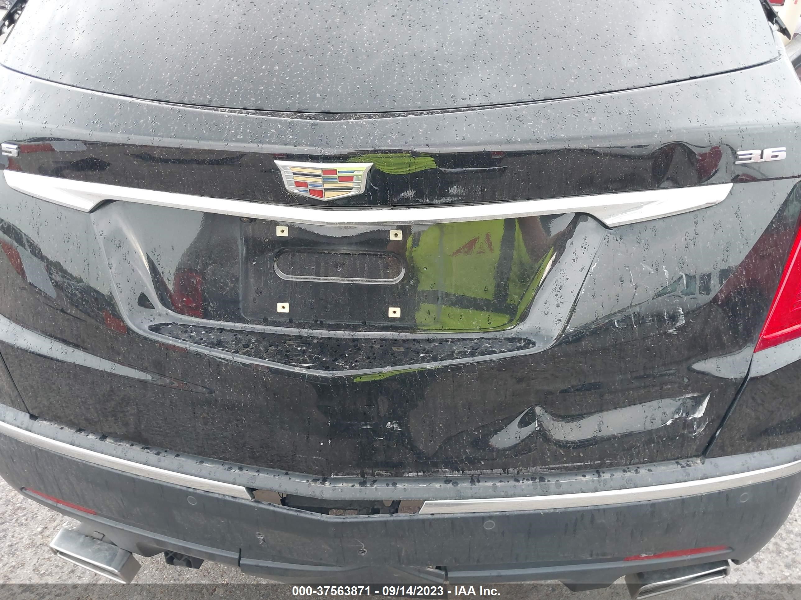 Photo 15 VIN: 1GYKNCRS0JZ237241 - CADILLAC XT5 