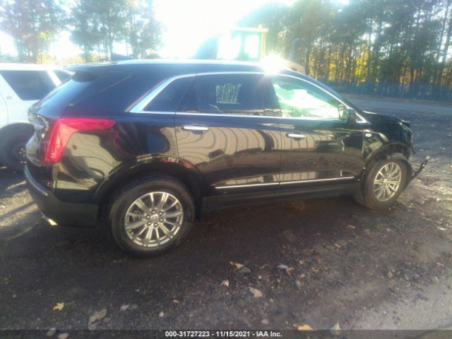 Photo 3 VIN: 1GYKNCRS0KZ157312 - CADILLAC XT5 