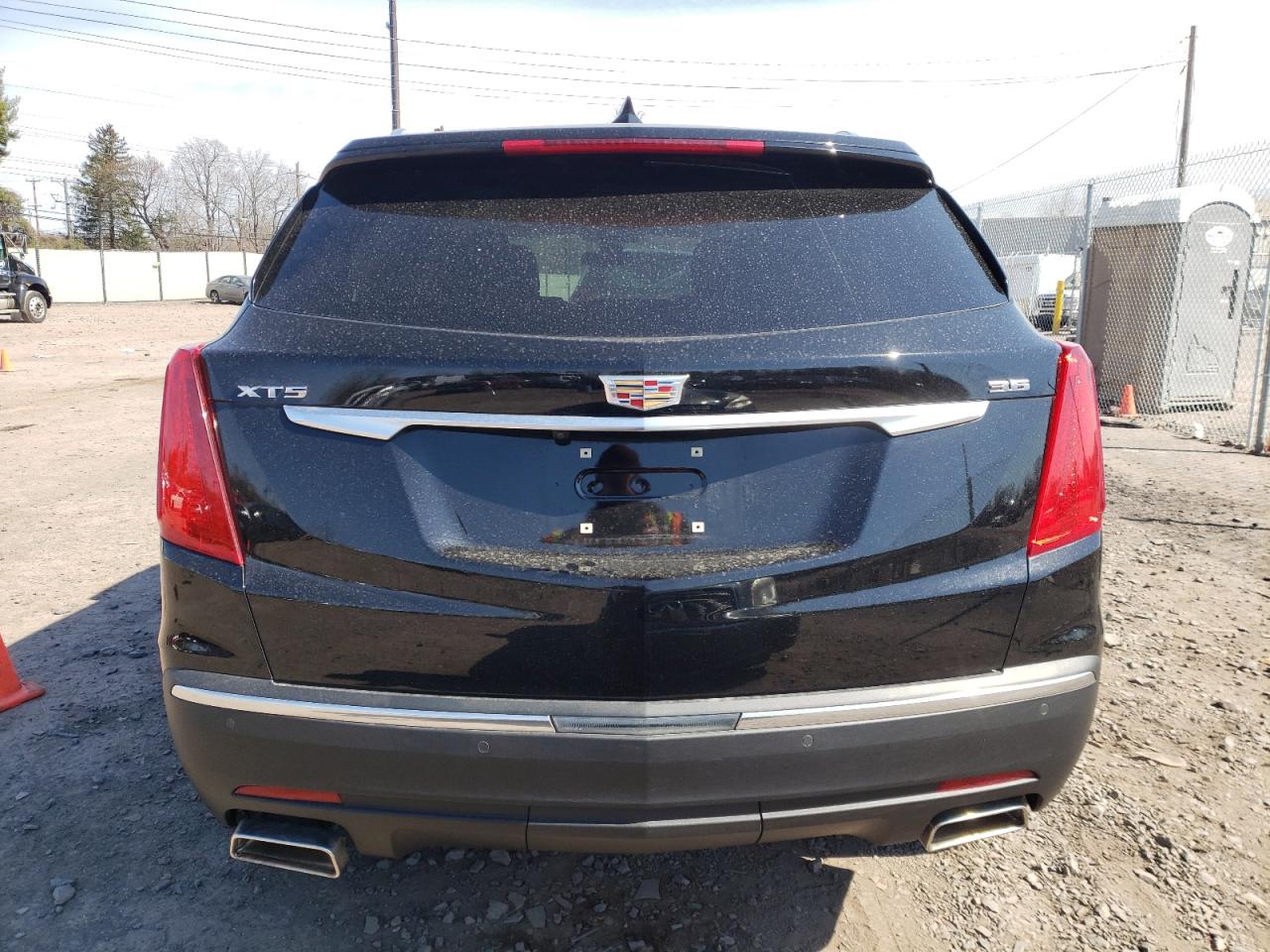 Photo 5 VIN: 1GYKNCRS0KZ205990 - CADILLAC XT5 