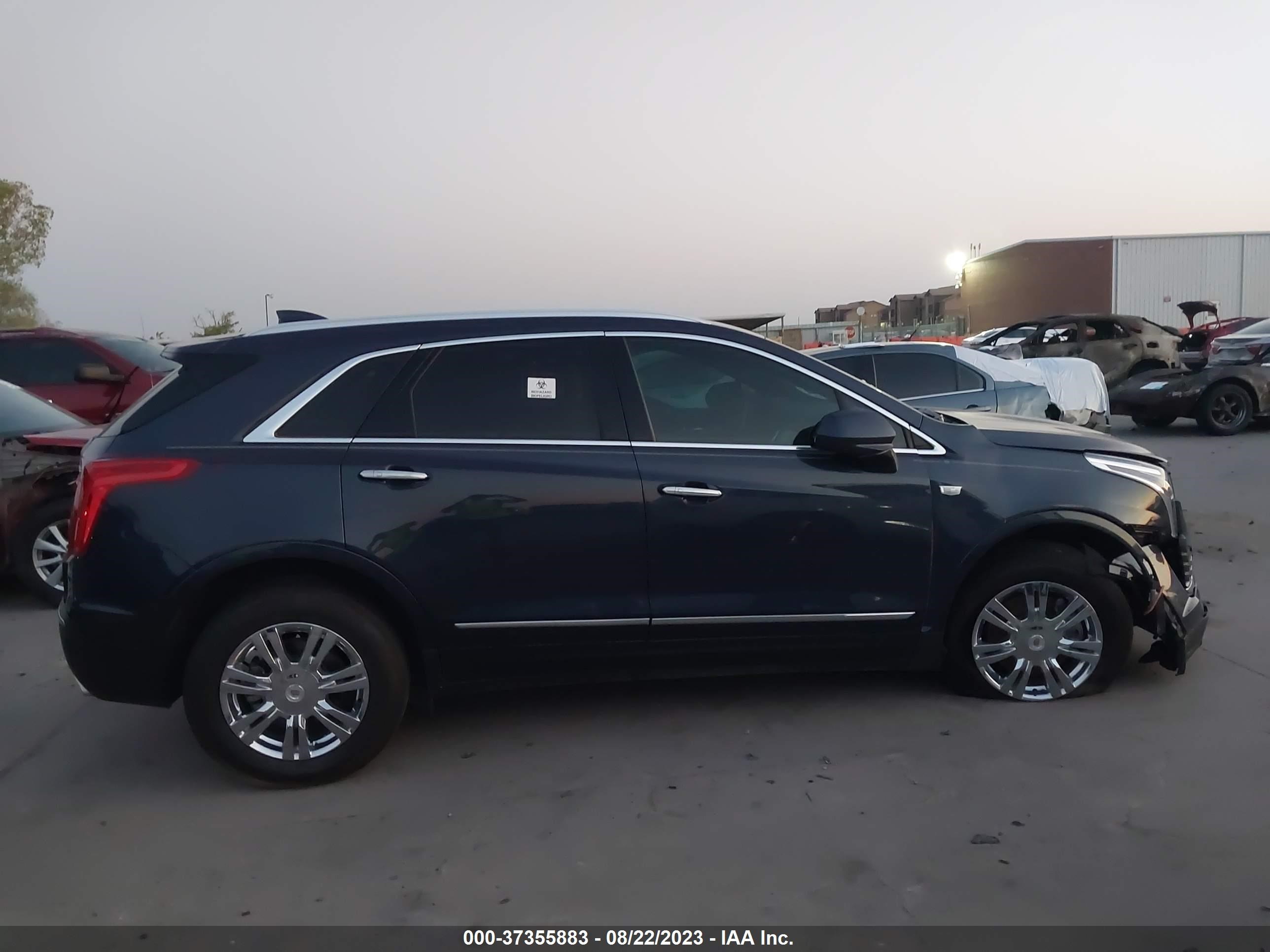 Photo 12 VIN: 1GYKNCRS0KZ225799 - CADILLAC XT5 