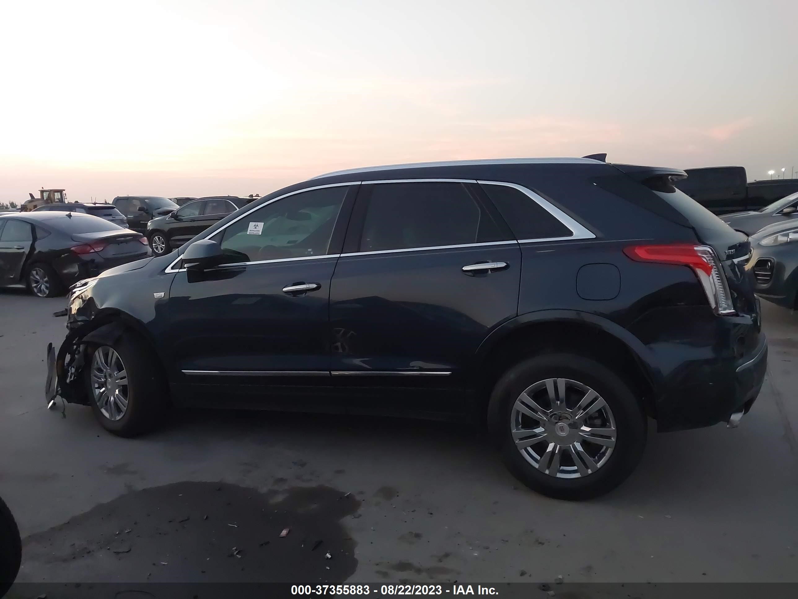 Photo 13 VIN: 1GYKNCRS0KZ225799 - CADILLAC XT5 