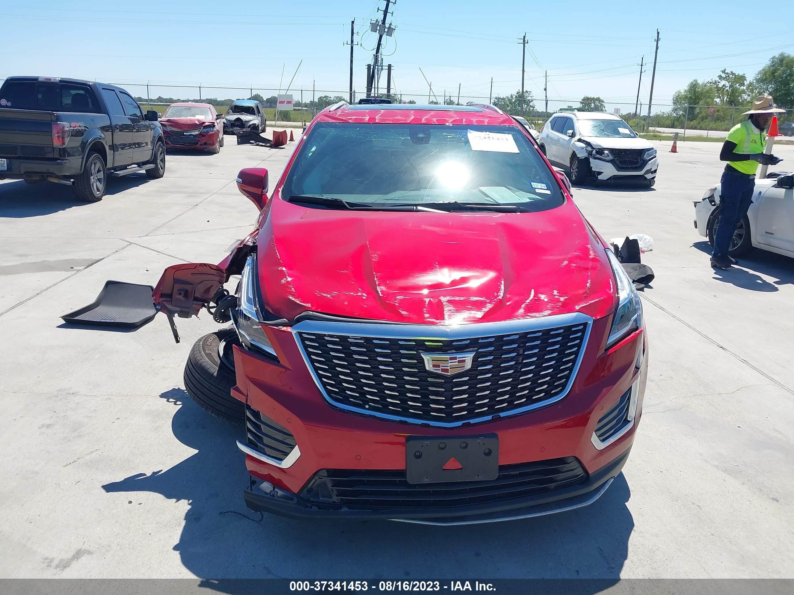 Photo 11 VIN: 1GYKNCRS0MZ139914 - CADILLAC XT5 