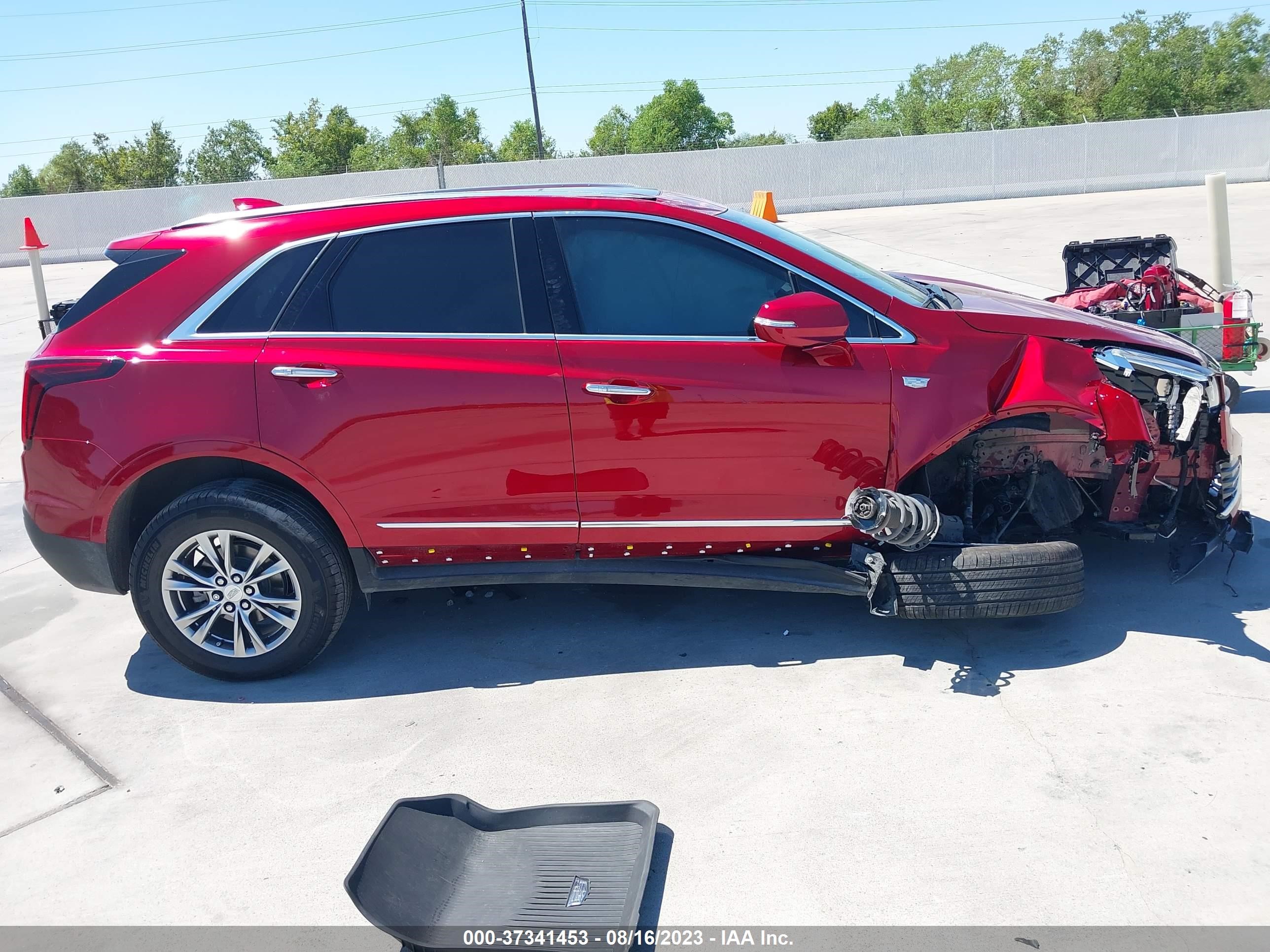 Photo 12 VIN: 1GYKNCRS0MZ139914 - CADILLAC XT5 