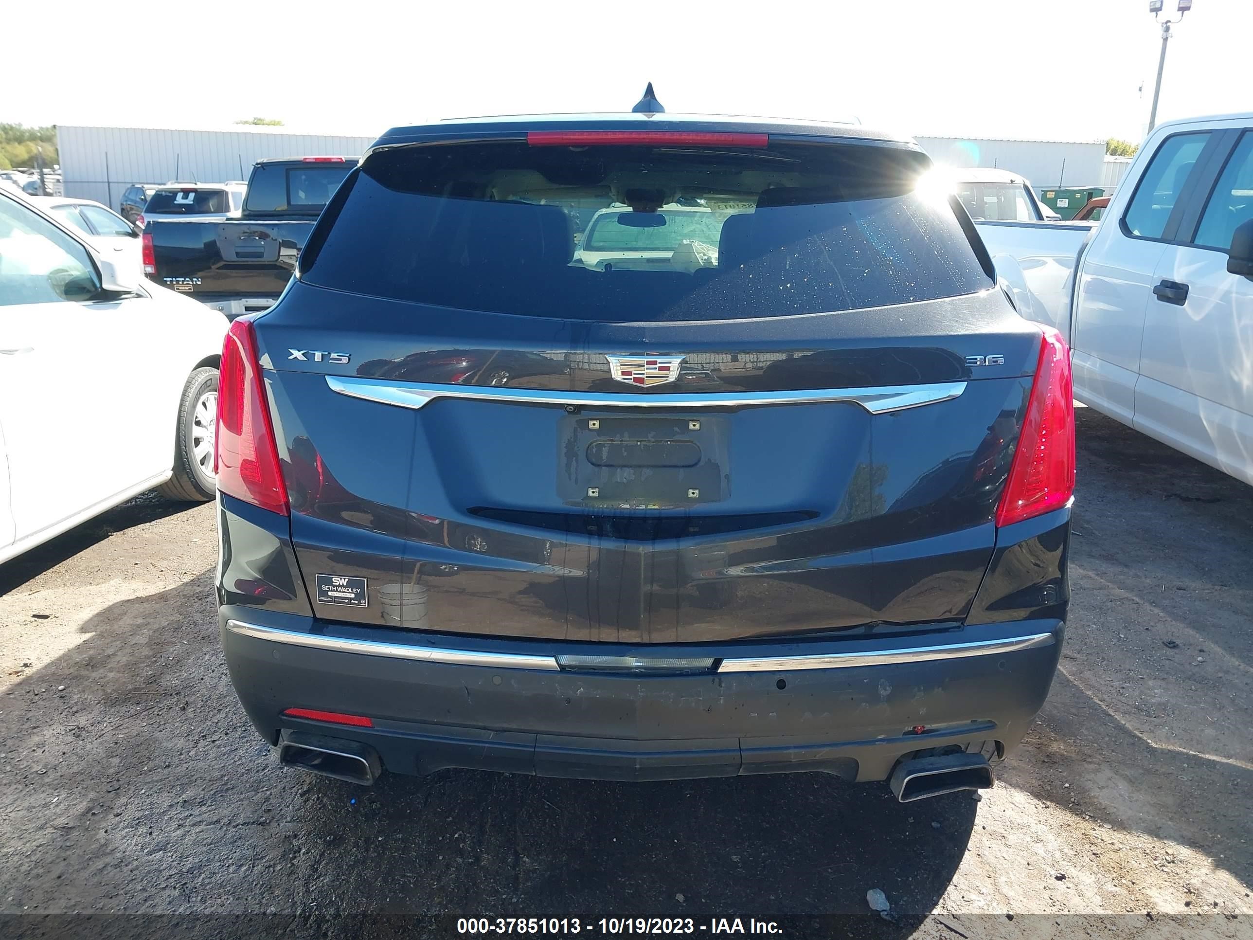 Photo 15 VIN: 1GYKNCRS1HZ104837 - CADILLAC XT5 