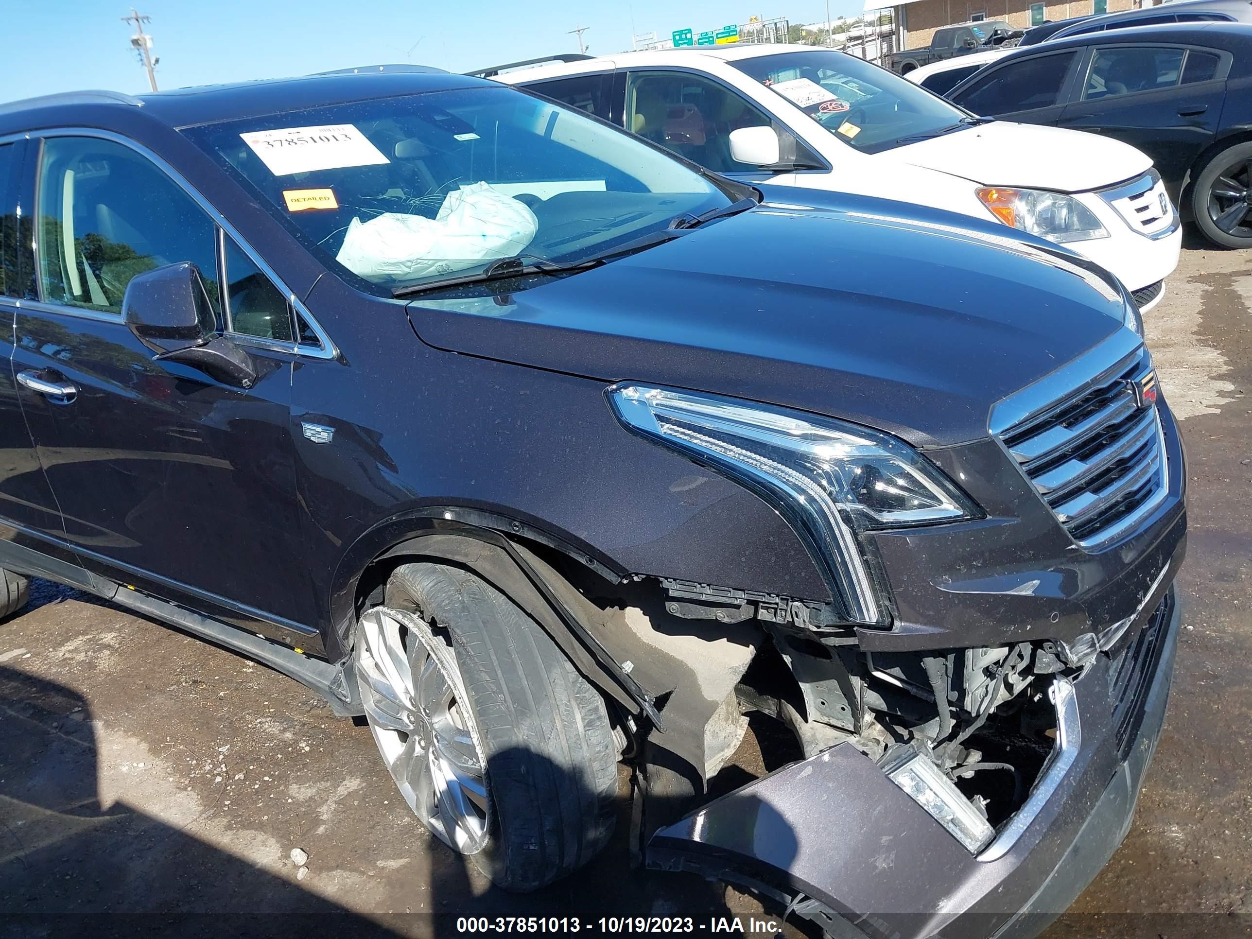 Photo 5 VIN: 1GYKNCRS1HZ104837 - CADILLAC XT5 