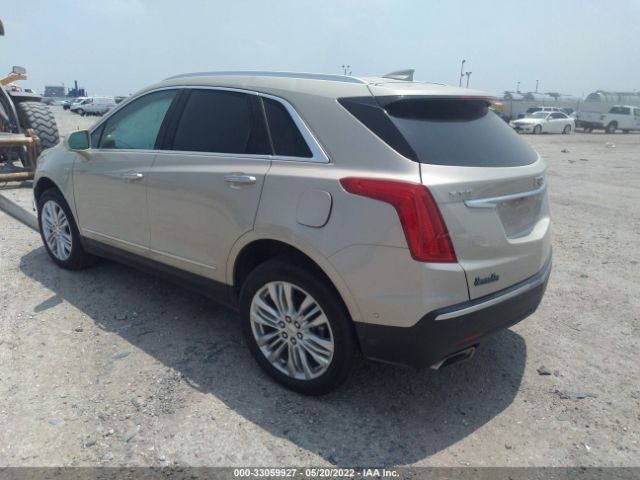 Photo 2 VIN: 1GYKNCRS1HZ148126 - CADILLAC XT5 