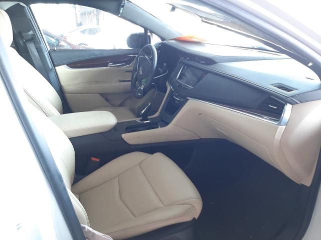 Photo 4 VIN: 1GYKNCRS1KZ165645 - CADILLAC XT5 LUXURY 