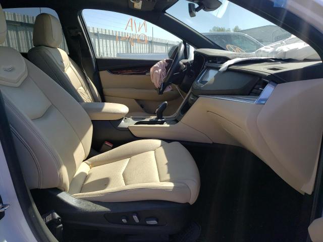 Photo 4 VIN: 1GYKNCRS1KZ196930 - CADILLAC XT5 LUXURY 