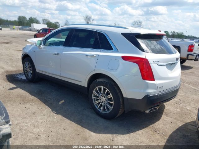 Photo 2 VIN: 1GYKNCRS2JZ120714 - CADILLAC XT5 