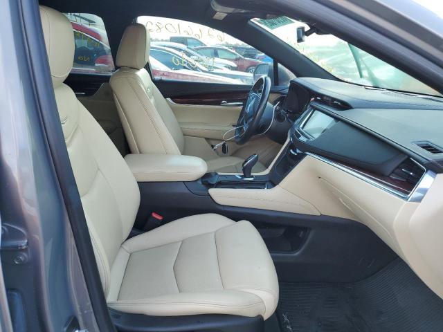 Photo 4 VIN: 1GYKNCRS2JZ209232 - CADILLAC XT5 LUXURY 