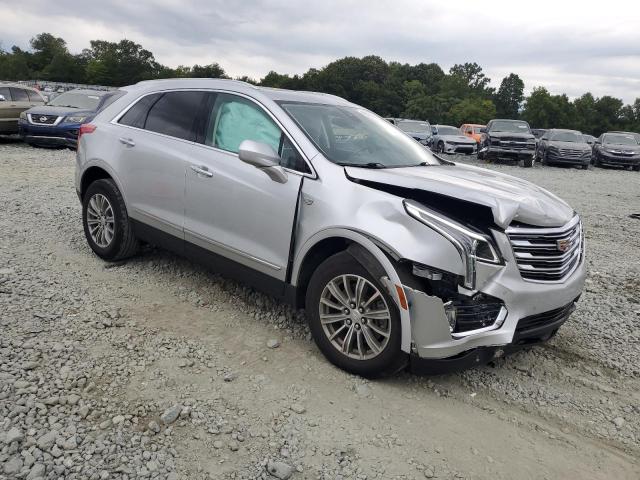 Photo 3 VIN: 1GYKNCRS2KZ107656 - CADILLAC XT5 LUXURY 