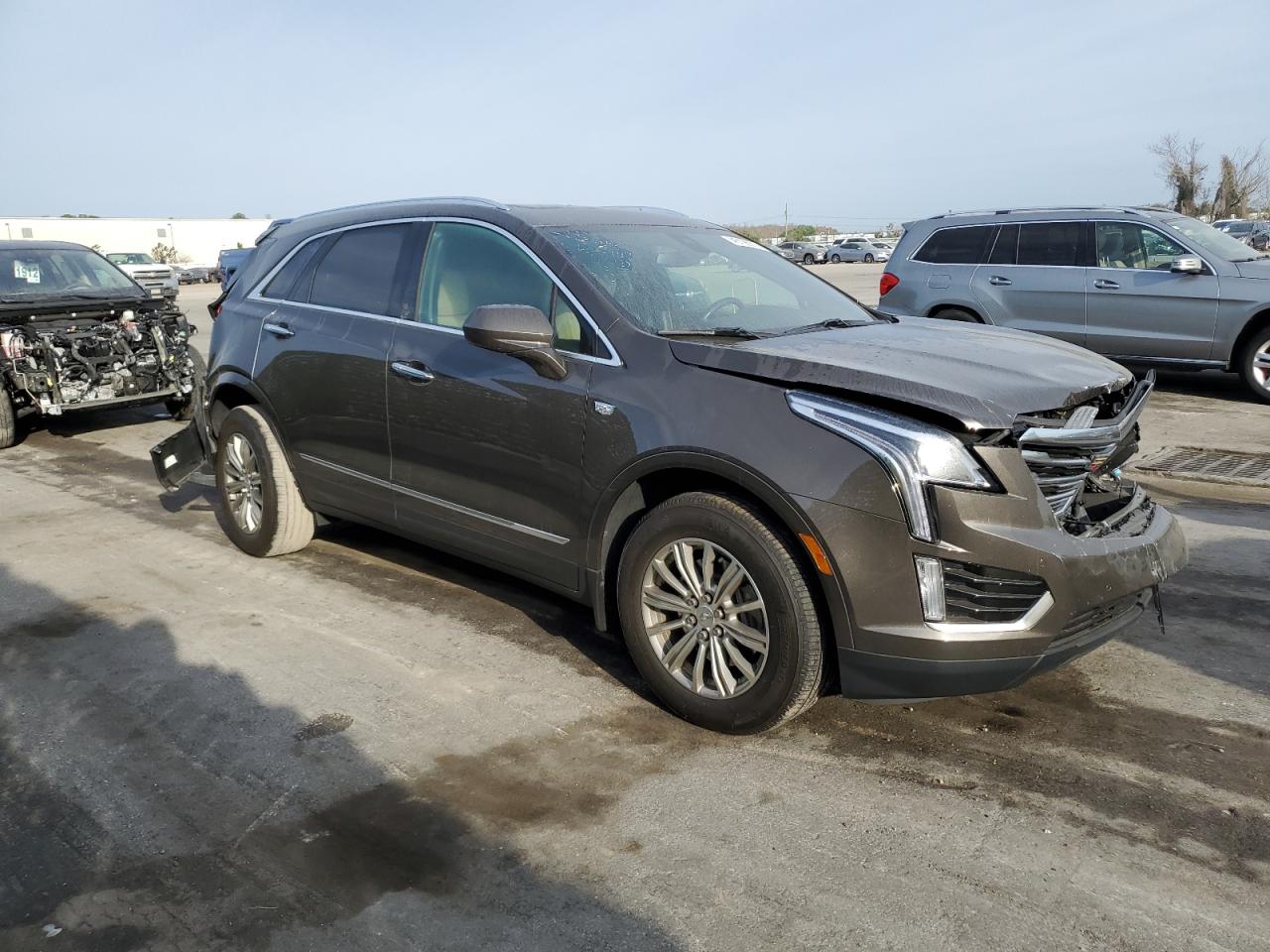 Photo 3 VIN: 1GYKNCRS2KZ189226 - CADILLAC XT5 