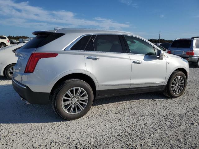 Photo 2 VIN: 1GYKNCRS2KZ196869 - CADILLAC XT5 LUXURY 