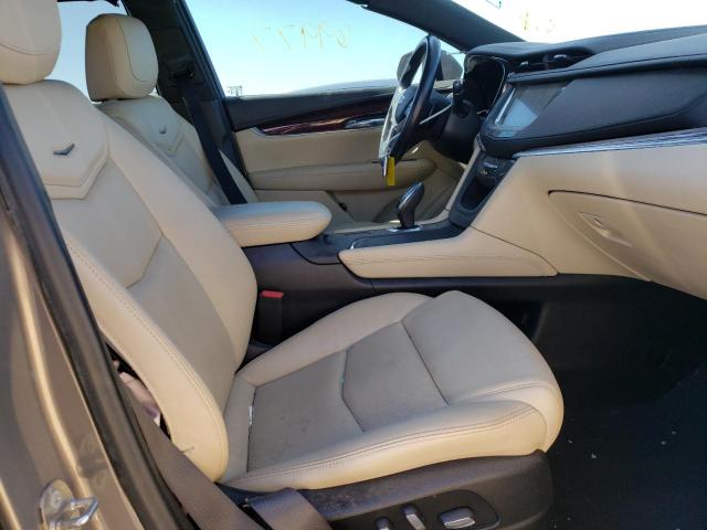 Photo 4 VIN: 1GYKNCRS3JZ229733 - CADILLAC XT5 LUXURY 