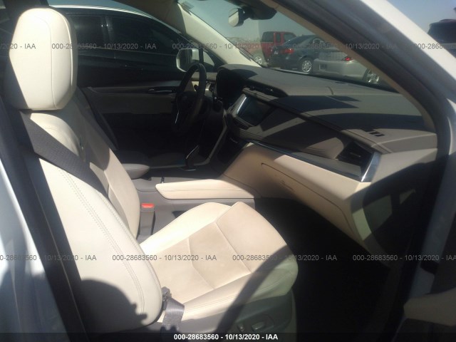 Photo 4 VIN: 1GYKNCRS3KZ139287 - CADILLAC XT5 