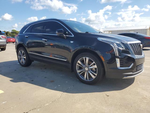 Photo 3 VIN: 1GYKNCRS3LZ173537 - CADILLAC XT5 PREMIU 