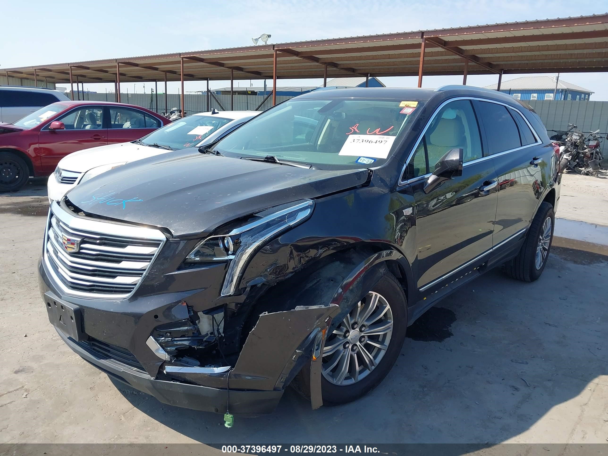 Photo 5 VIN: 1GYKNCRS4JZ101422 - CADILLAC XT5 