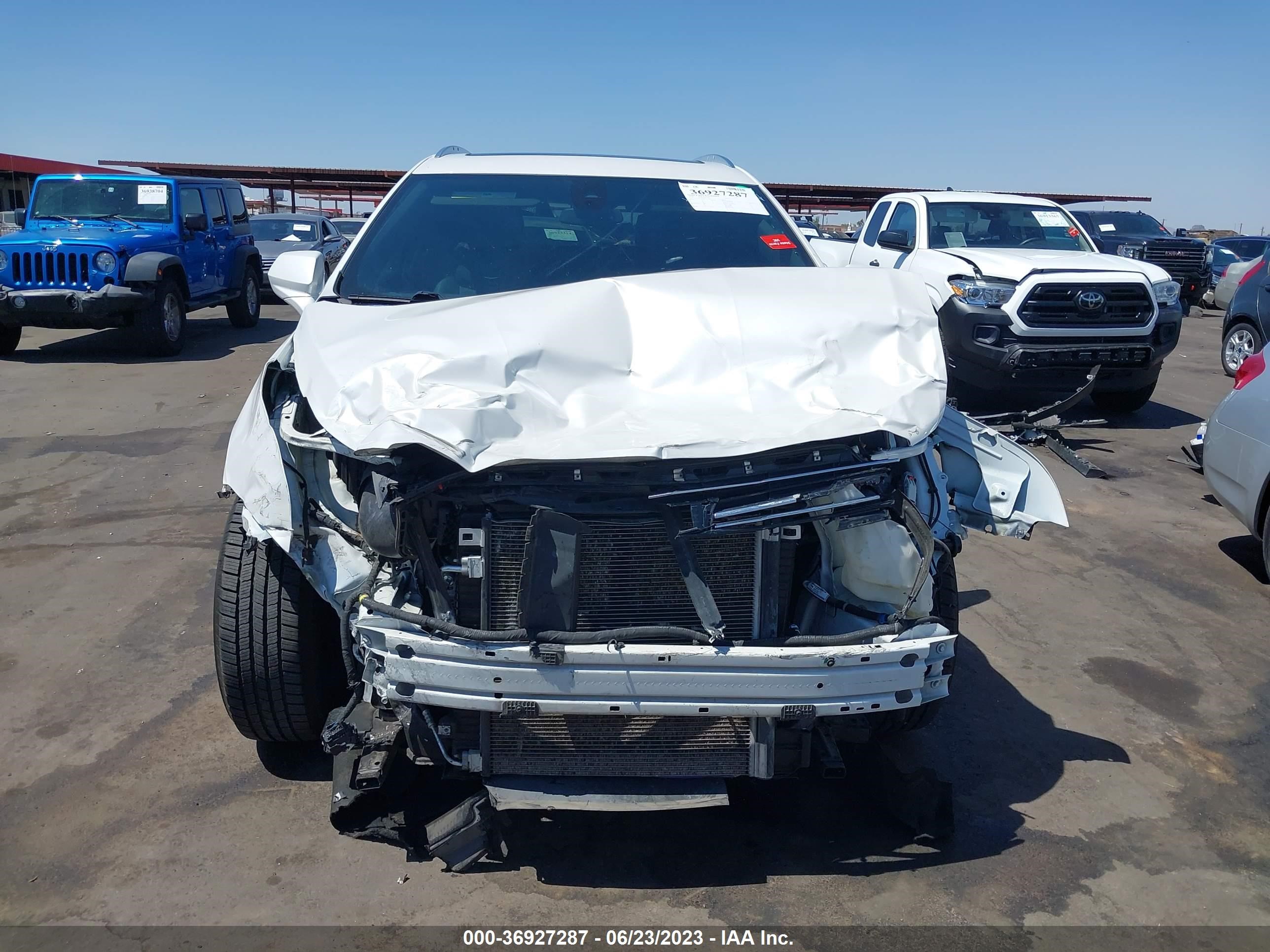 Photo 11 VIN: 1GYKNCRS4JZ131696 - CADILLAC XT5 