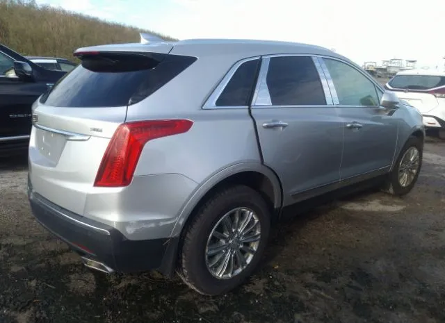 Photo 3 VIN: 1GYKNCRS4KZ102880 - CADILLAC XT5 