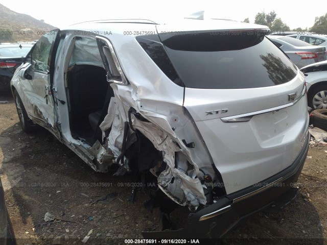 Photo 2 VIN: 1GYKNCRS4KZ129898 - CADILLAC XT5 