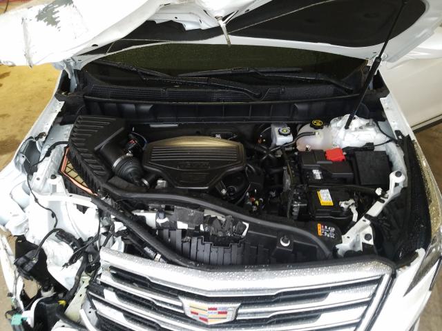 Photo 6 VIN: 1GYKNCRS4KZ148760 - CADILLAC XT5 LUXURY 