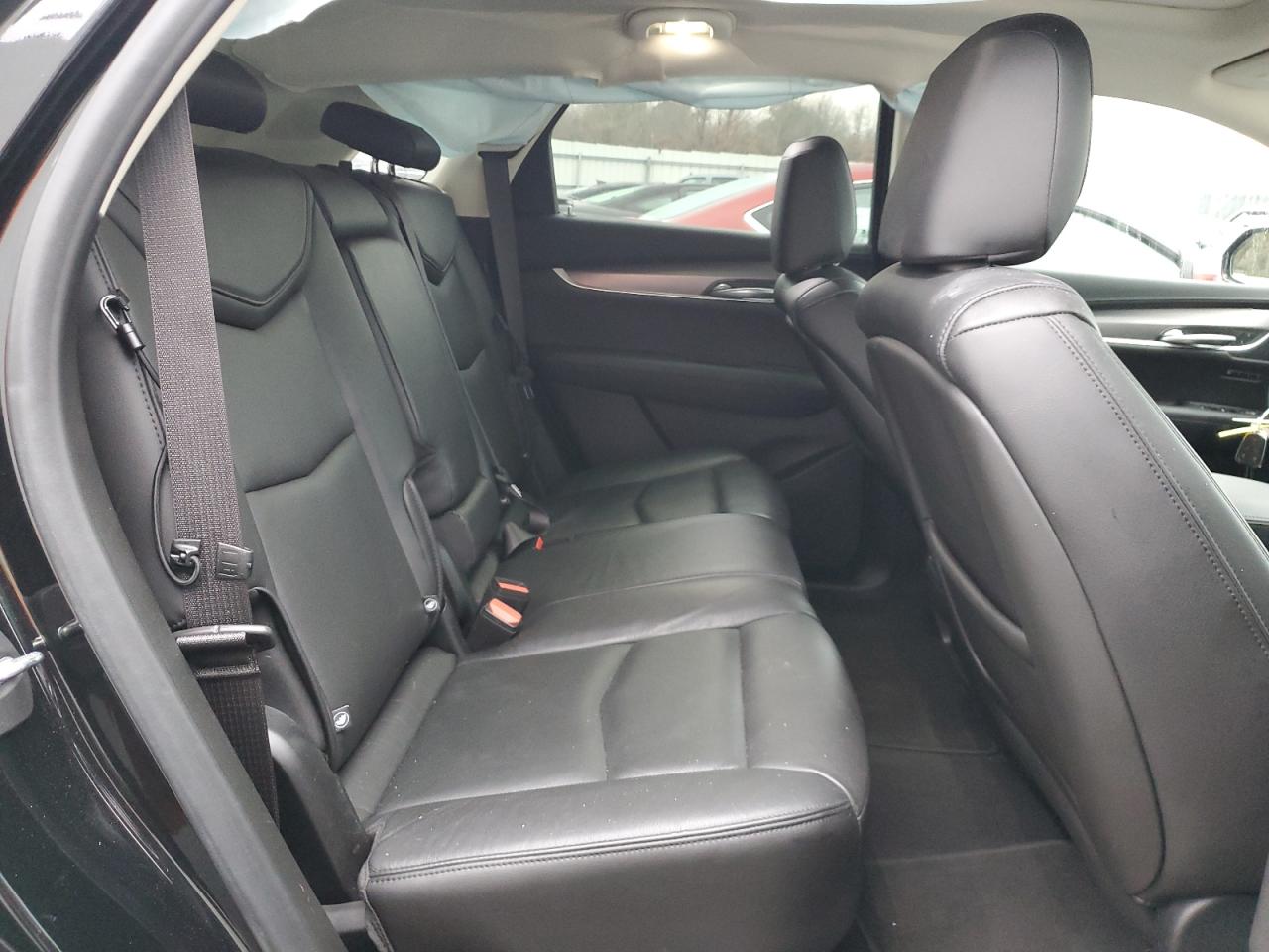 Photo 10 VIN: 1GYKNCRS5KZ260239 - CADILLAC XT5 