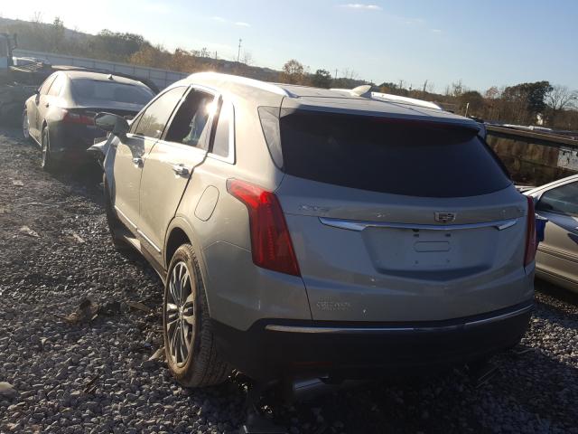 Photo 2 VIN: 1GYKNCRS6HZ143665 - CADILLAC XT5 PREMIU 