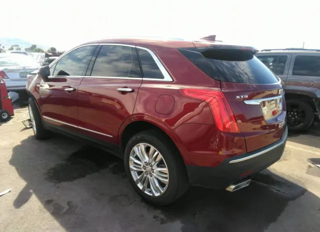 Photo 2 VIN: 1GYKNCRS6HZ258637 - CADILLAC XT5 