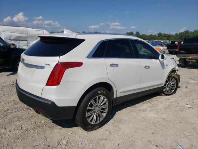 Photo 3 VIN: 1GYKNCRS6JZ110641 - CADILLAC XT5 LUXURY 