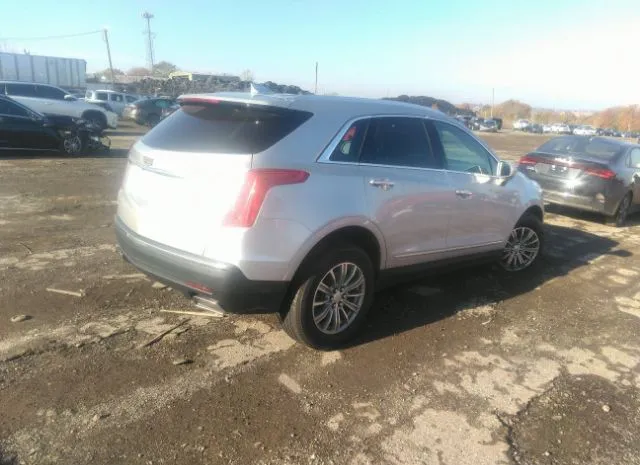 Photo 3 VIN: 1GYKNCRS6JZ212294 - CADILLAC XT5 