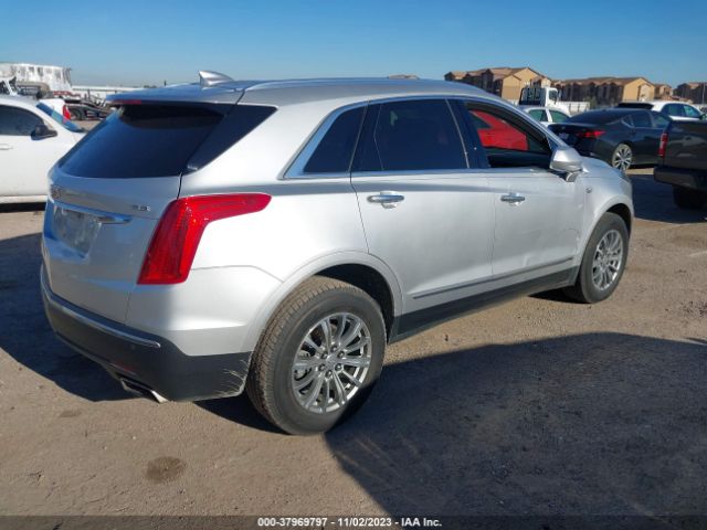 Photo 3 VIN: 1GYKNCRS6KZ107966 - CADILLAC XT5 