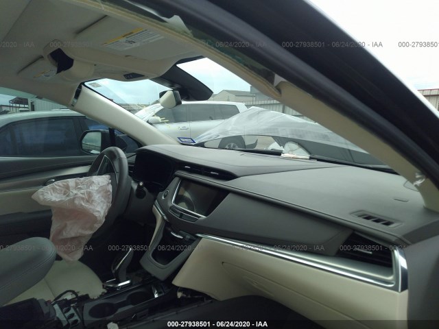 Photo 4 VIN: 1GYKNCRS6KZ156942 - CADILLAC XT5 