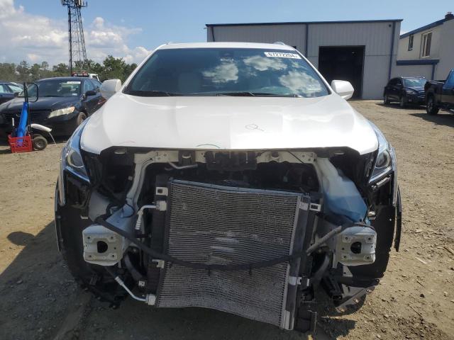 Photo 4 VIN: 1GYKNCRS6KZ163793 - CADILLAC XT5 LUXURY 