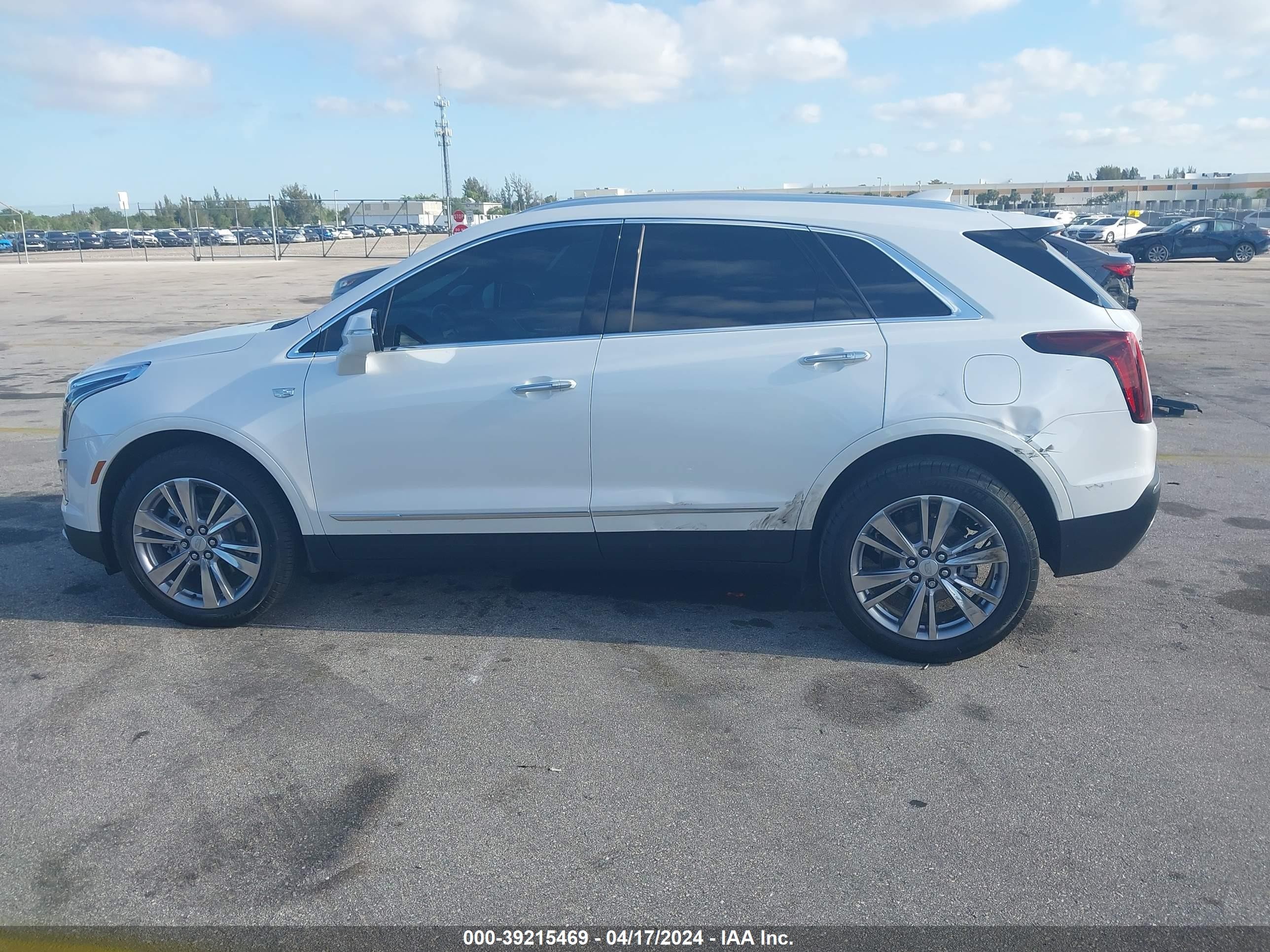 Photo 13 VIN: 1GYKNCRS6RZ716694 - CADILLAC XT5 