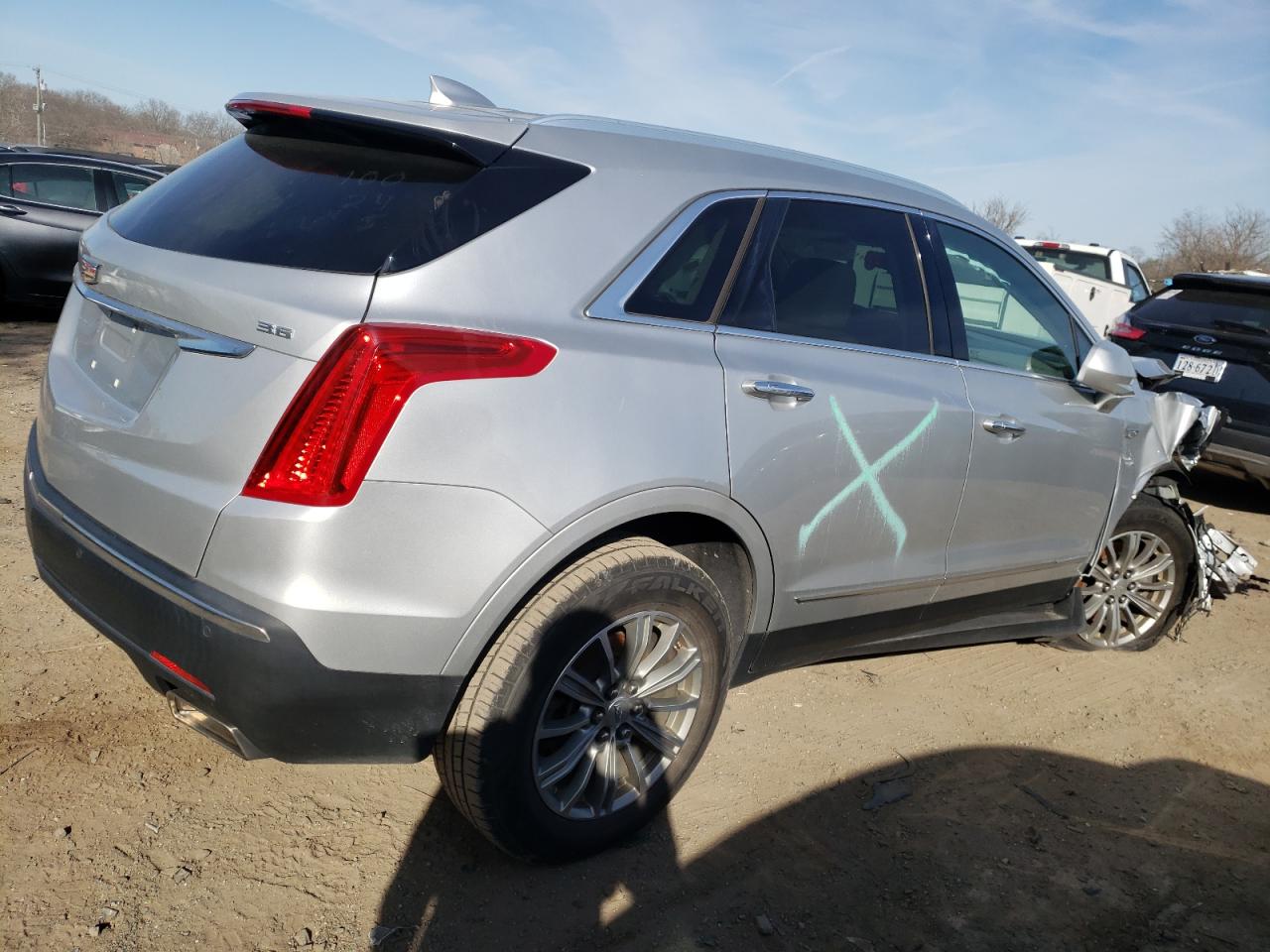 Photo 2 VIN: 1GYKNCRS7JZ208285 - CADILLAC XT5 