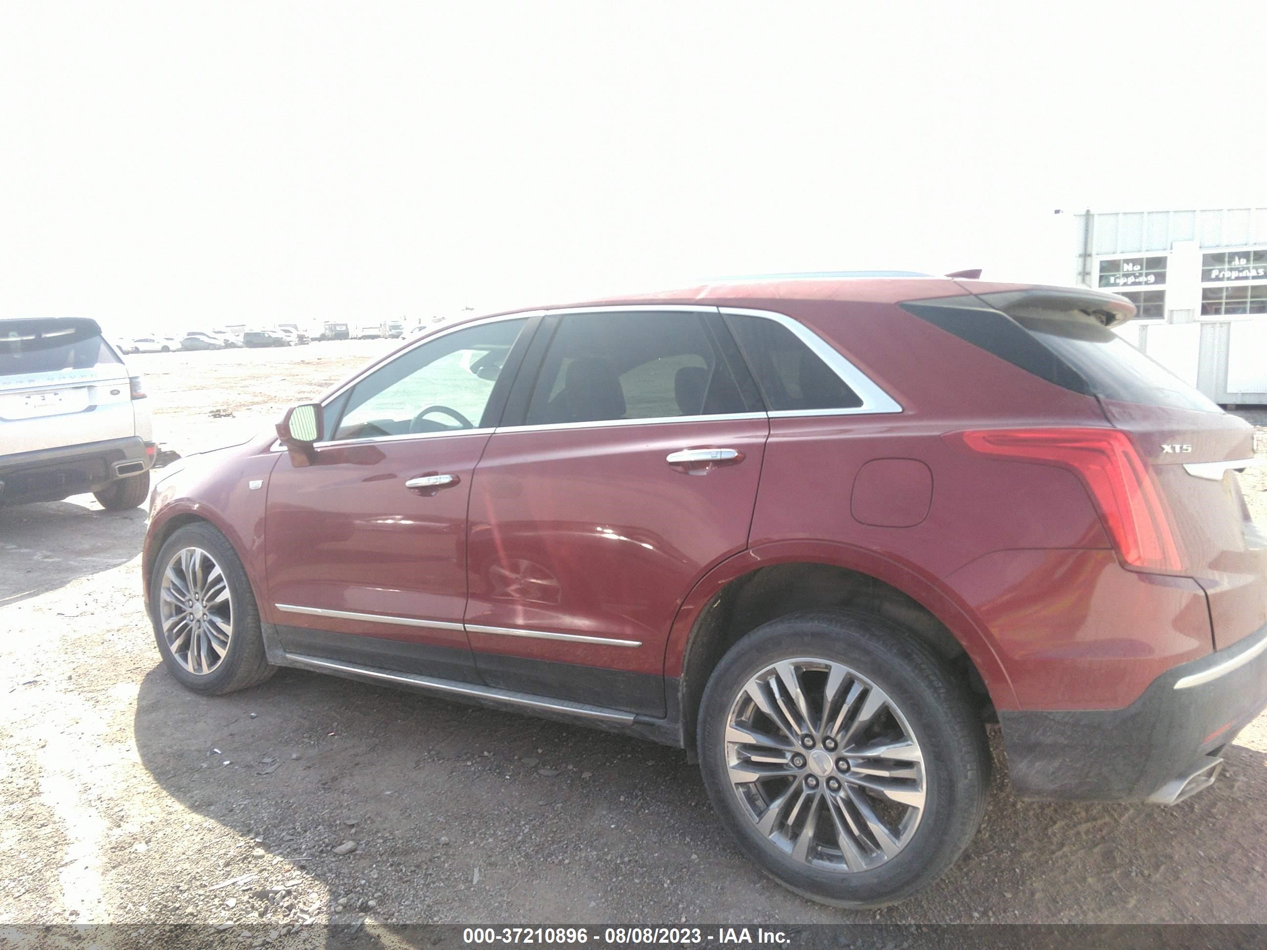 Photo 14 VIN: 1GYKNCRS7KZ223810 - CADILLAC XT5 