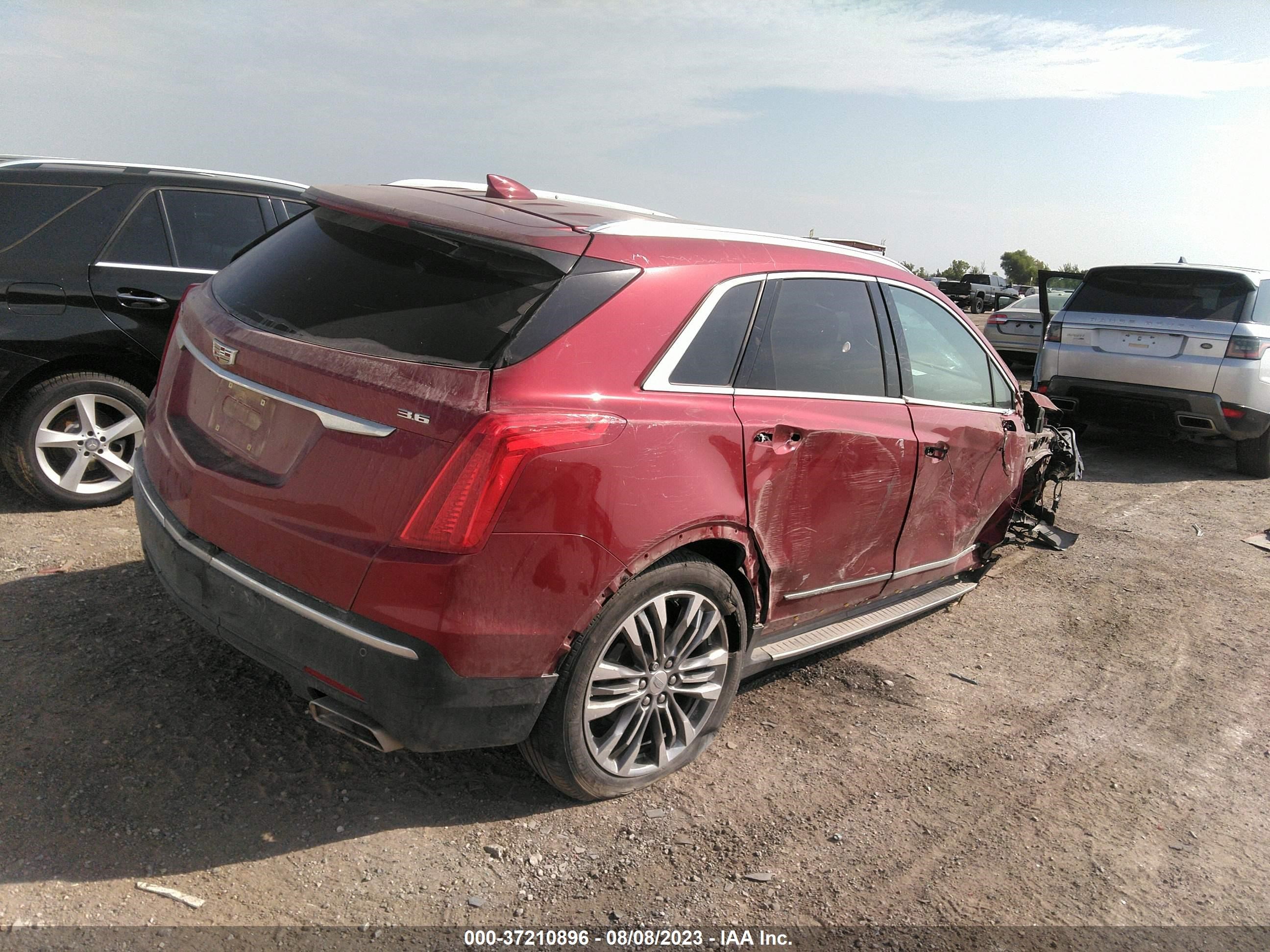 Photo 3 VIN: 1GYKNCRS7KZ223810 - CADILLAC XT5 