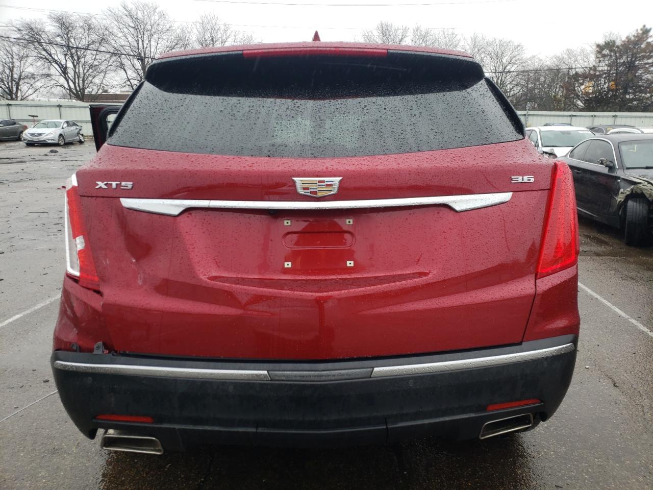 Photo 5 VIN: 1GYKNCRS7KZ249615 - CADILLAC XT5 